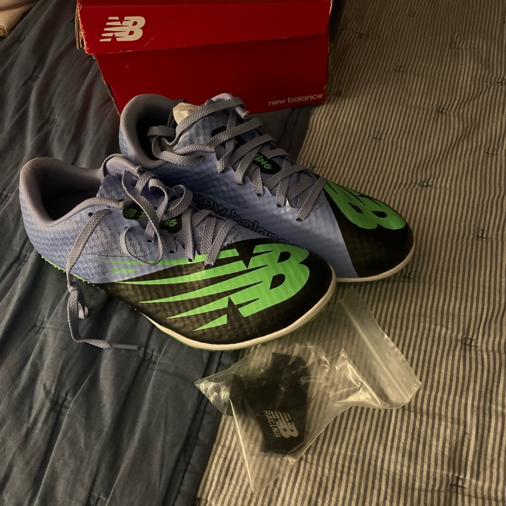 New Balance Black Racing Component